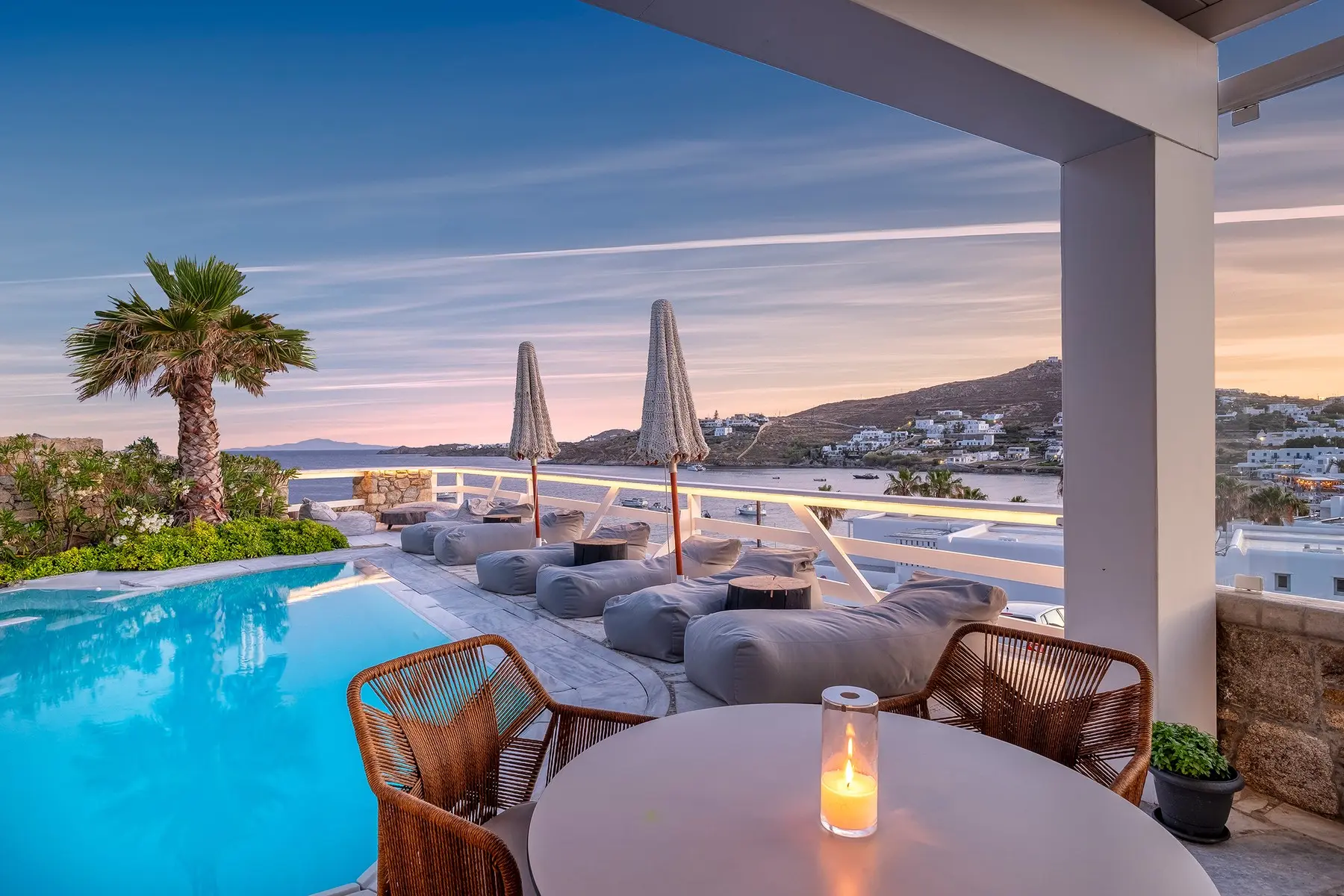 Deliades Hotel — DELIADES