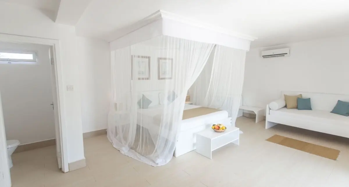 Dhow Inn — DHOW INN