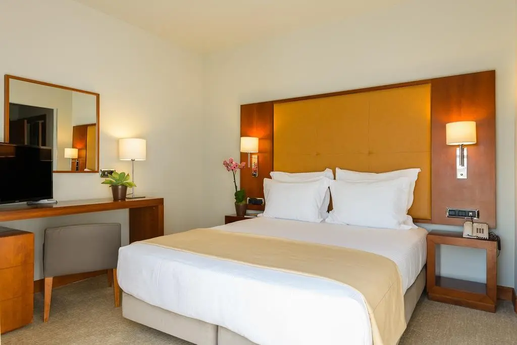 Dom Carlos Liberty — DOM CARLOS LIBERTY