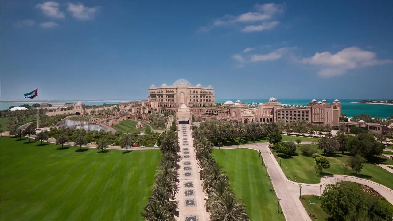 Emirates Palace Mandarin Oriental Abu Dhabi — EMIRATES PALACE, MANDARIN ORIENTAL ABU DHABI