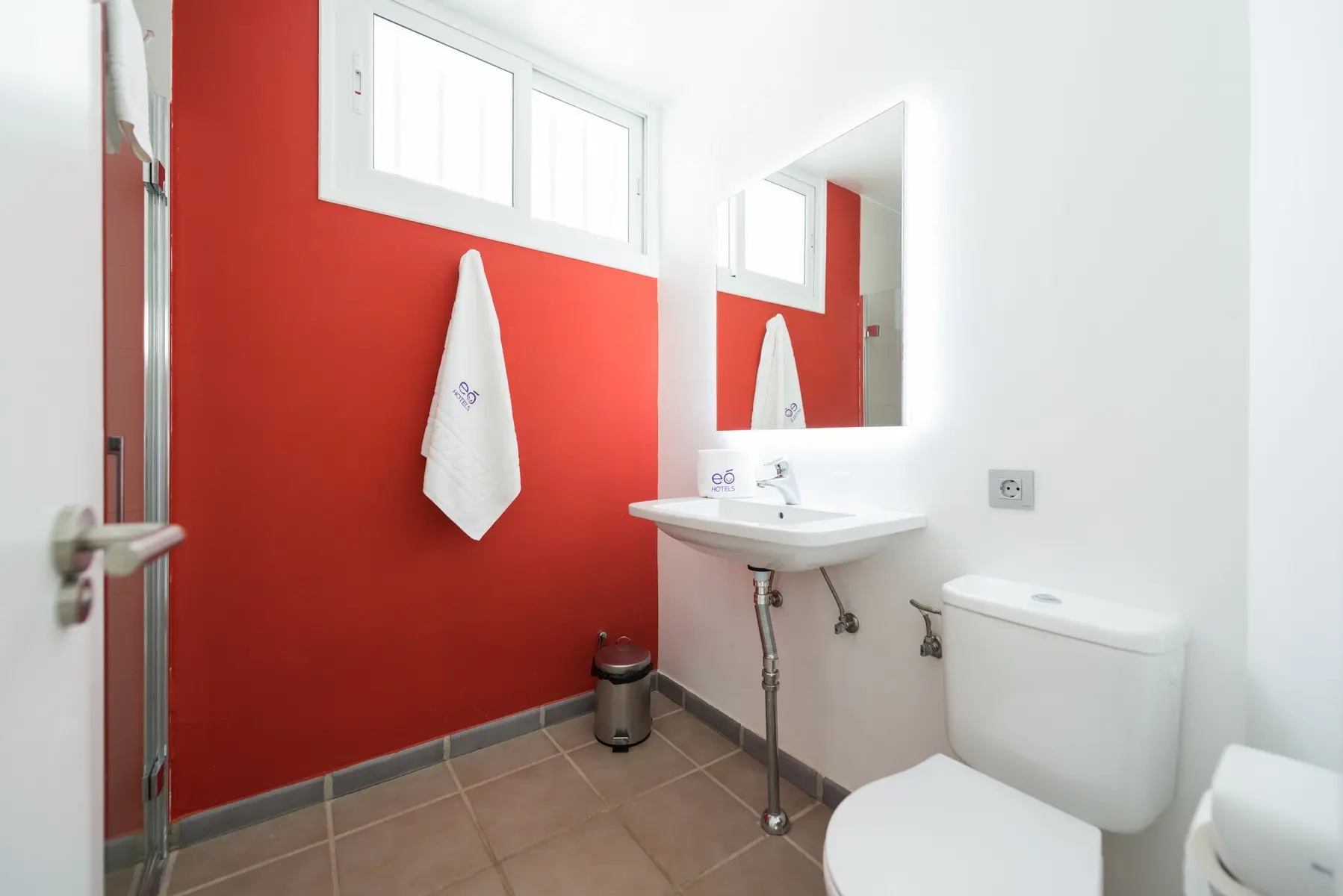 Eó Hotel Las Rosas — EÓ HOTEL LAS ROSAS