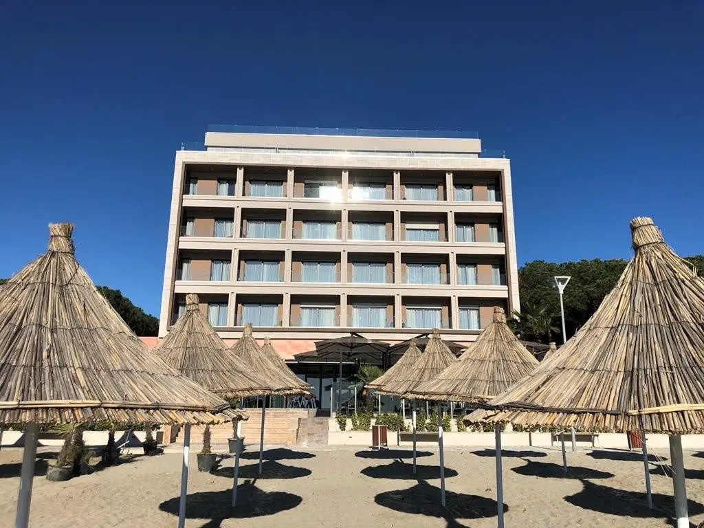 Eter Hotel — ETER HOTEL