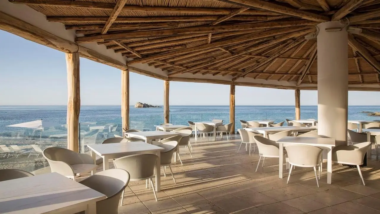 Plaża przy hotelu Falkensteiner Resort Capo Boi