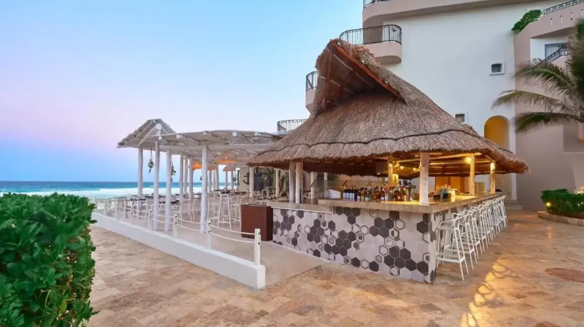 Fiesta Americana Condesa Cancun — FIESTA AMERICANA CONDESA CANCUN