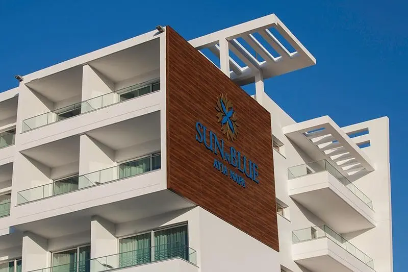 Gaia Sun N Blue — GAIA SUN N BLUE