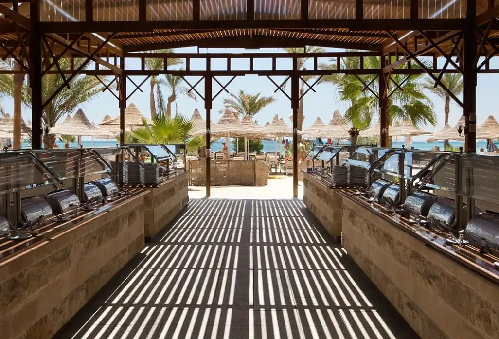 Restauracja i jedzenie w hotelu Giftun Azur