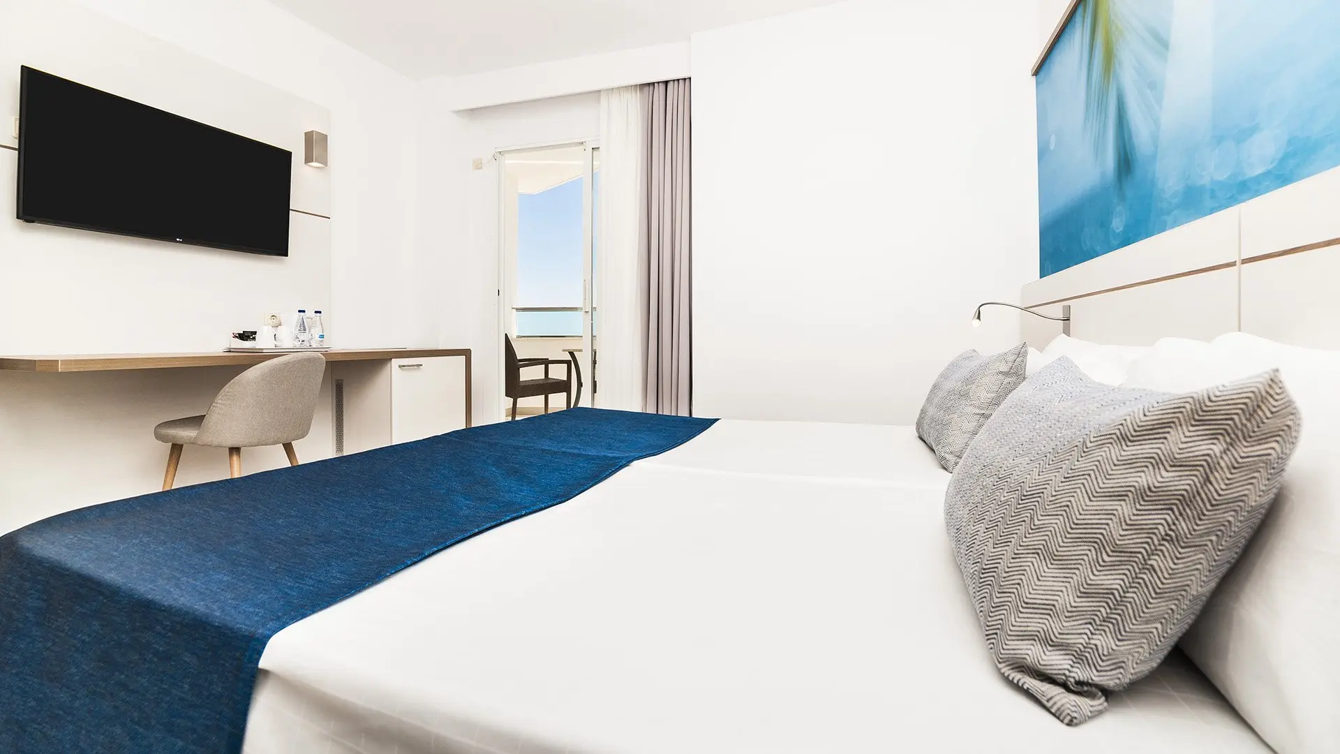 Pokój w hotelu Globales Santa Lucia