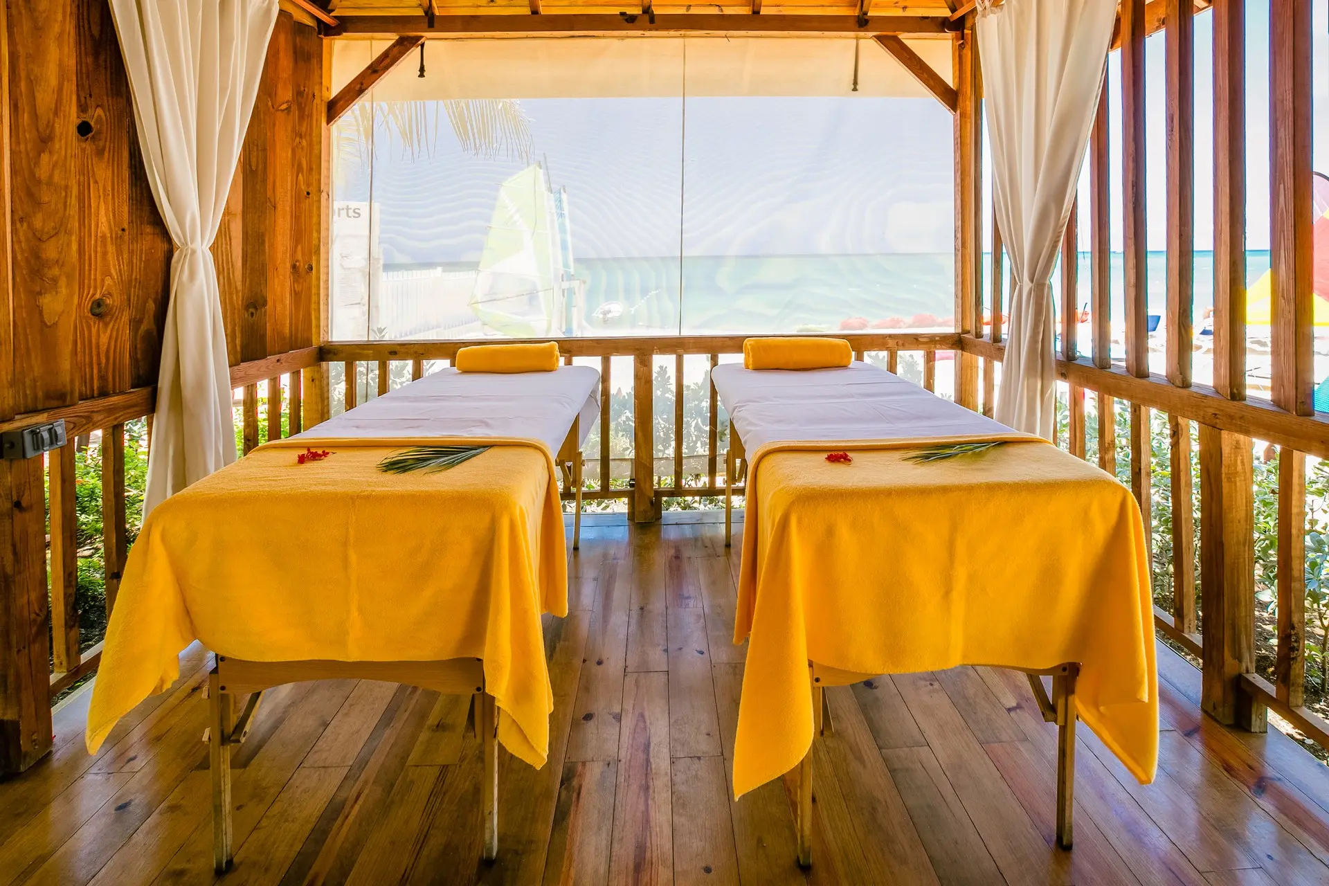 Grand Decameron Cornwall Beach A Trademark All Inclusive Resort — GRAND DECAMERON CORNWALL BEACH A TRADEMARK ALL INCLUSIVE RESORT