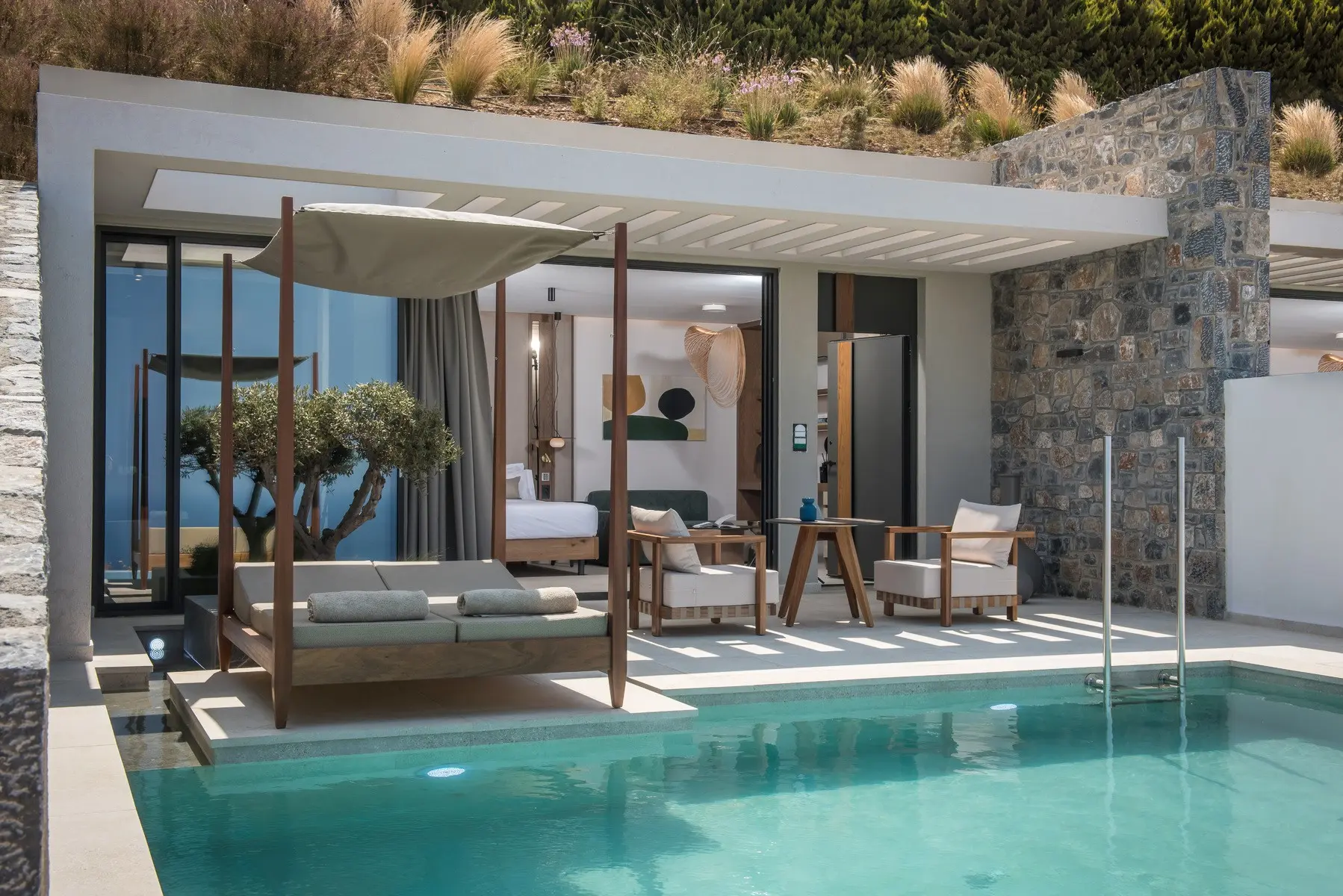 Happy Cretan Suites — HAPPY CRETAN SUITES