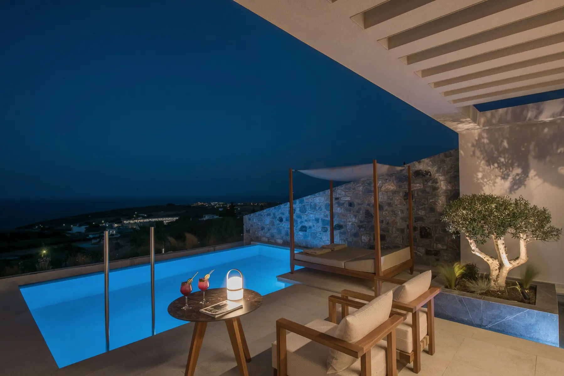 Happy Cretan Suites — HAPPY CRETAN SUITES