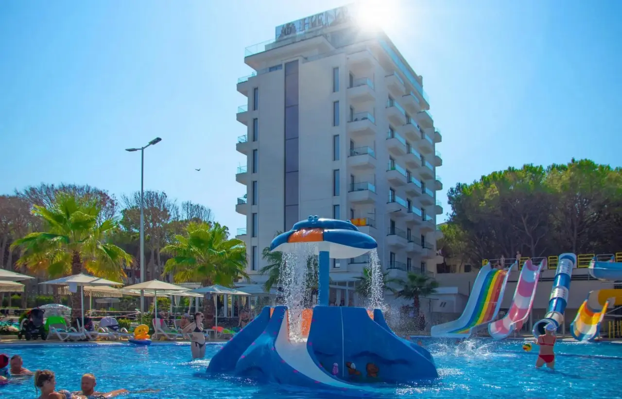 Henry Resort & SPA — HENRY RESORT & SPA