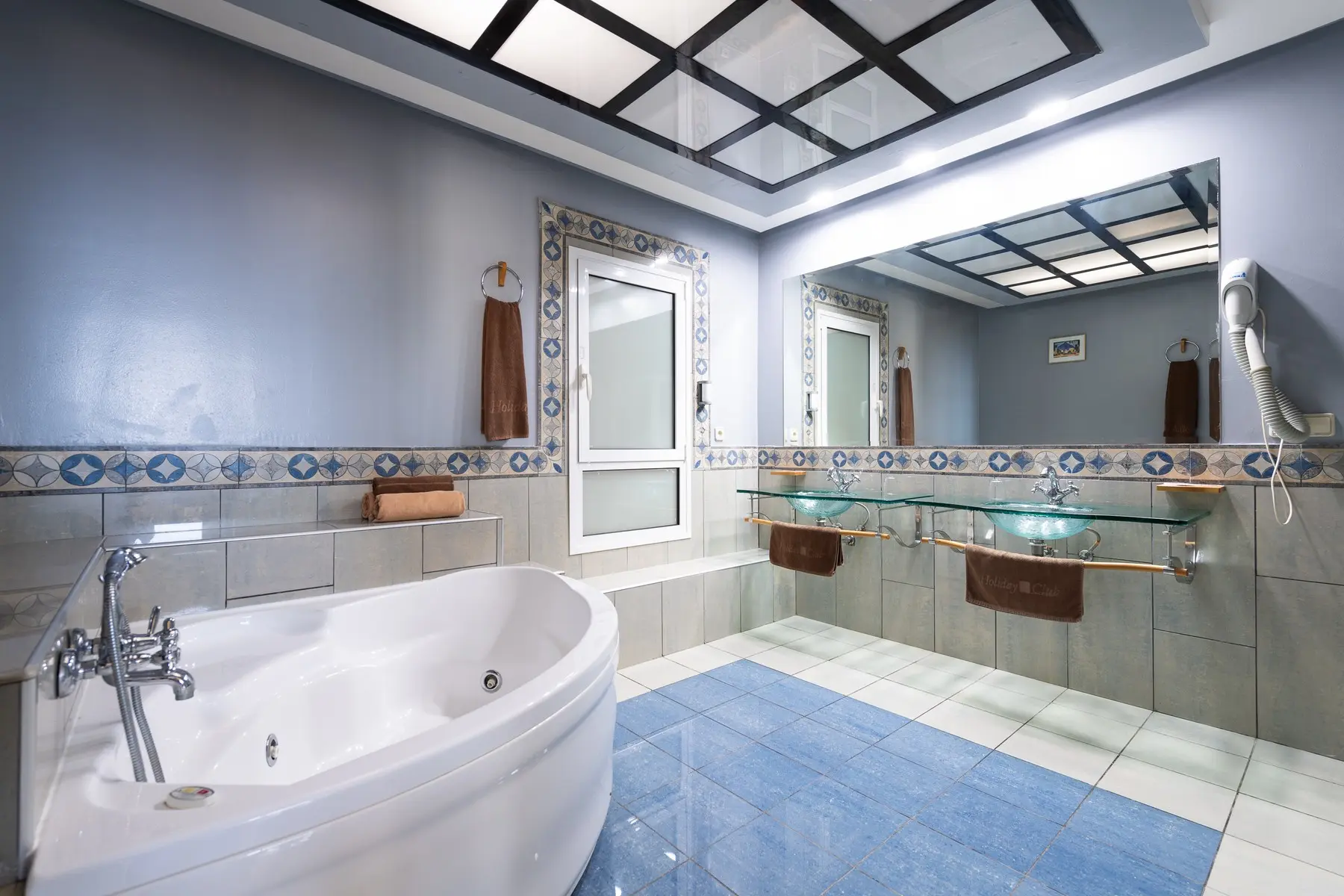 Holiday Club Jardin Amadores — HOLIDAY CLUB JARDIN AMADORES