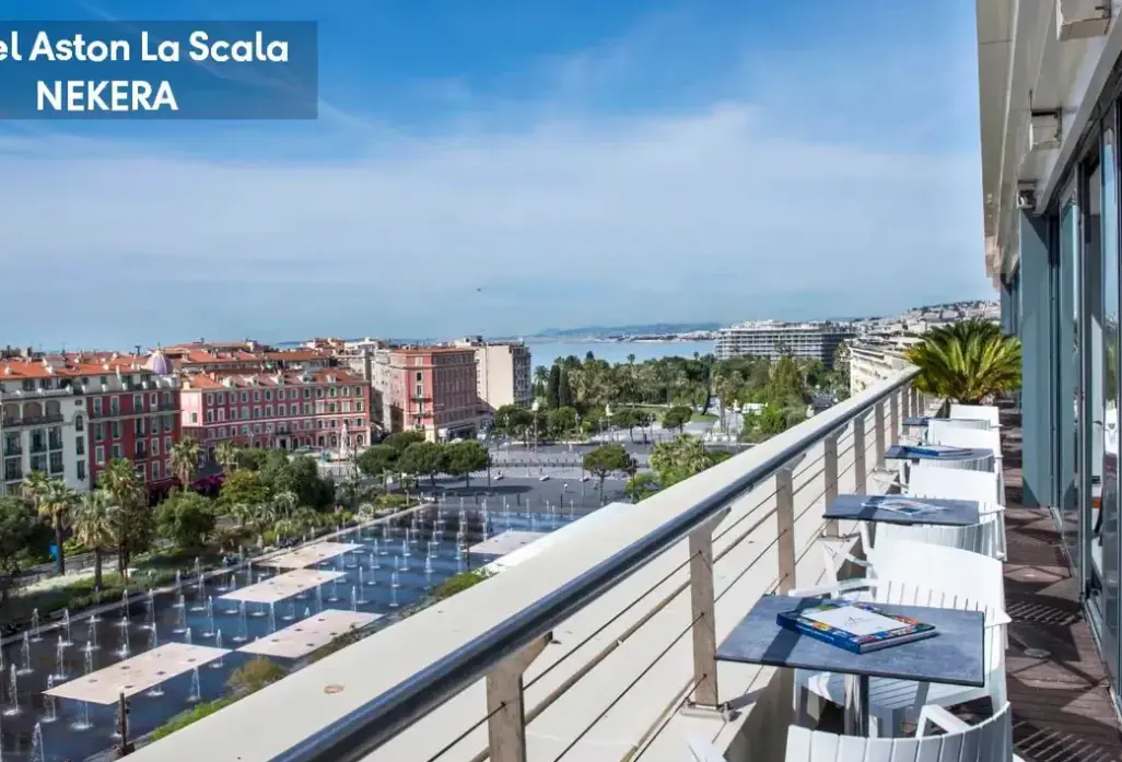 Widok z hotelu Hotel Aston La Scala