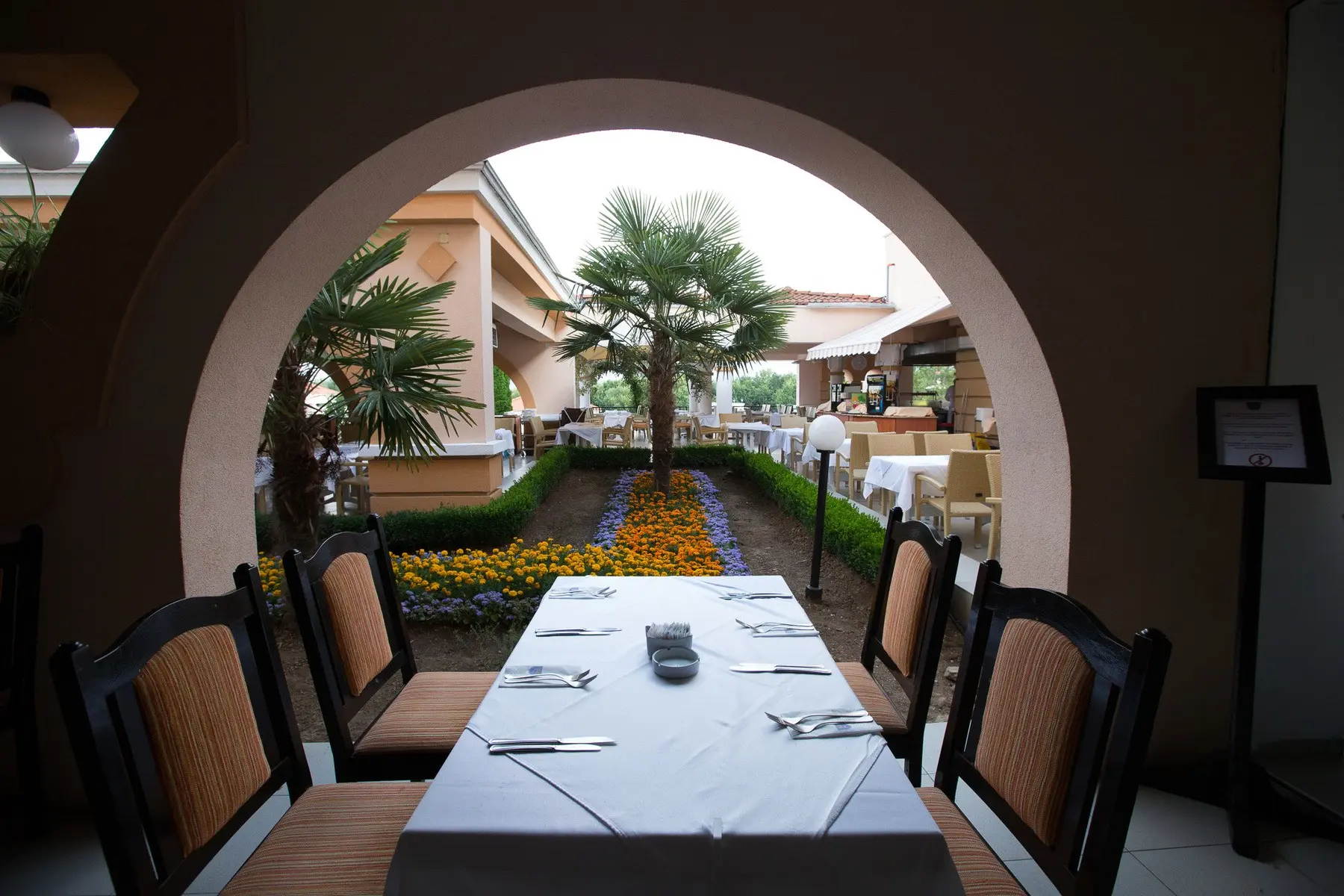 Hotel Belleville — BELLEVILLE