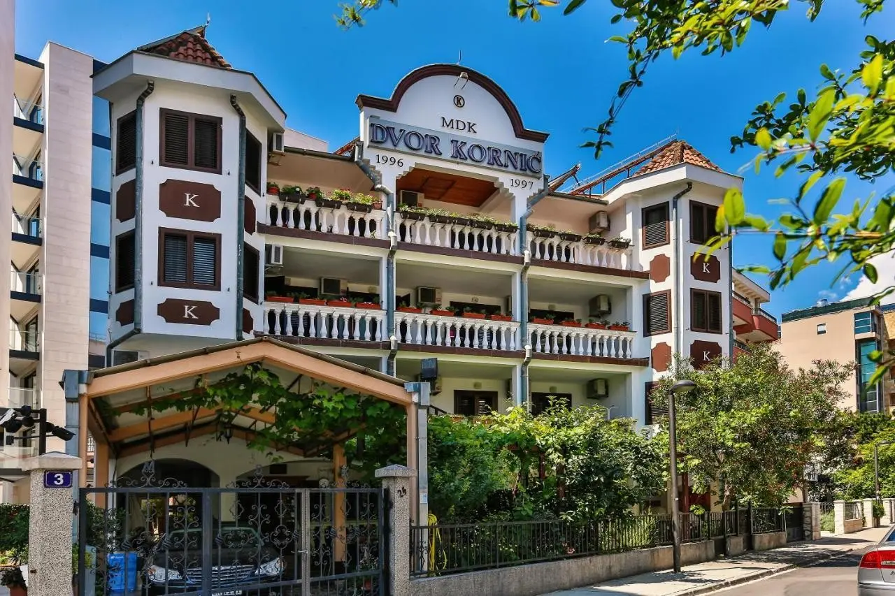 Hotel Hotel Dvor Kornic
