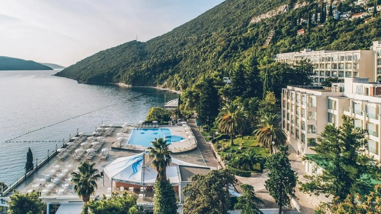 Hotel Iberostar Herceg Novi — HOTEL IBEROSTAR HERCEG NOVI
