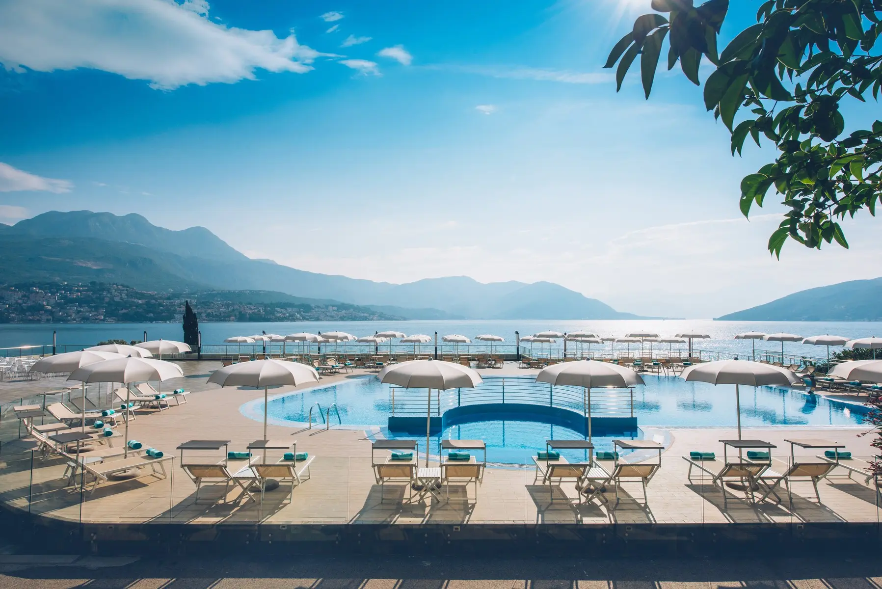 Hotel Iberostar Herceg Novi — HOTEL IBEROSTAR HERCEG NOVI