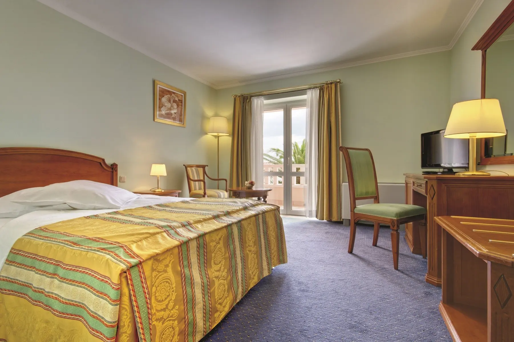 Hotel Laurentum — LAURENTUM