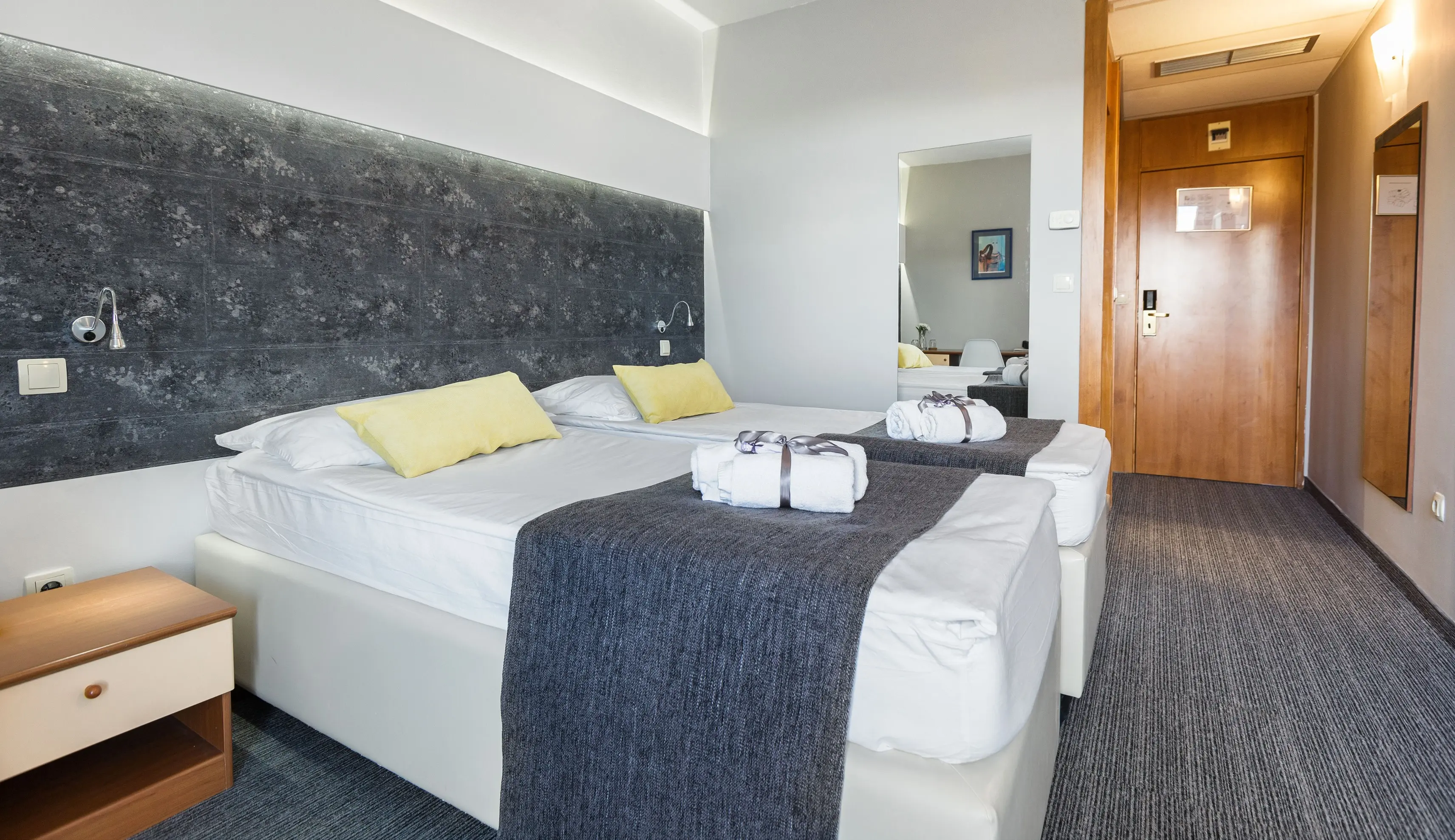 Hotel Punta — PUNTA