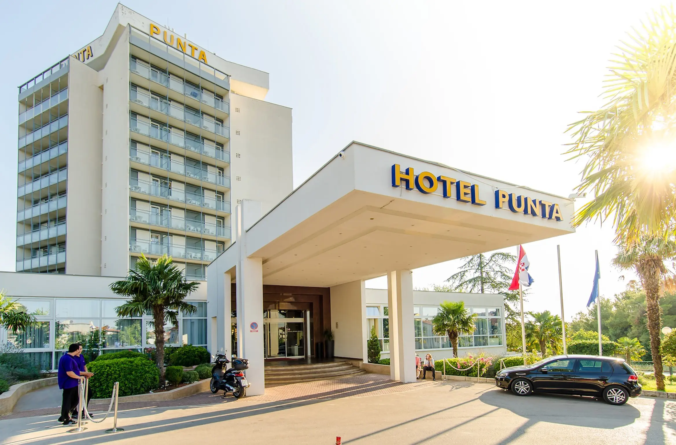 Hotel Punta — PUNTA