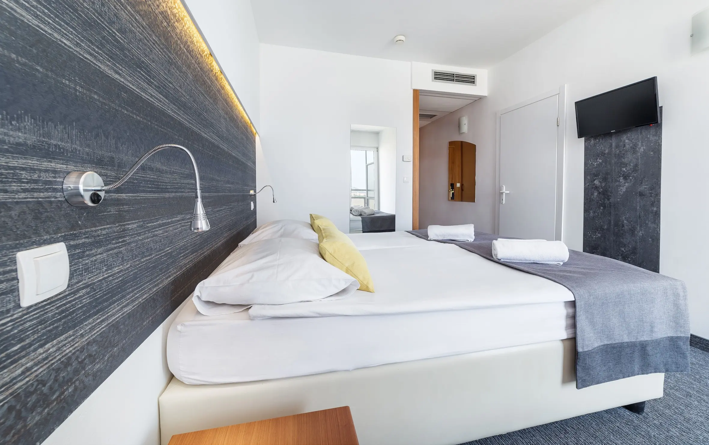 Hotel Punta — PUNTA