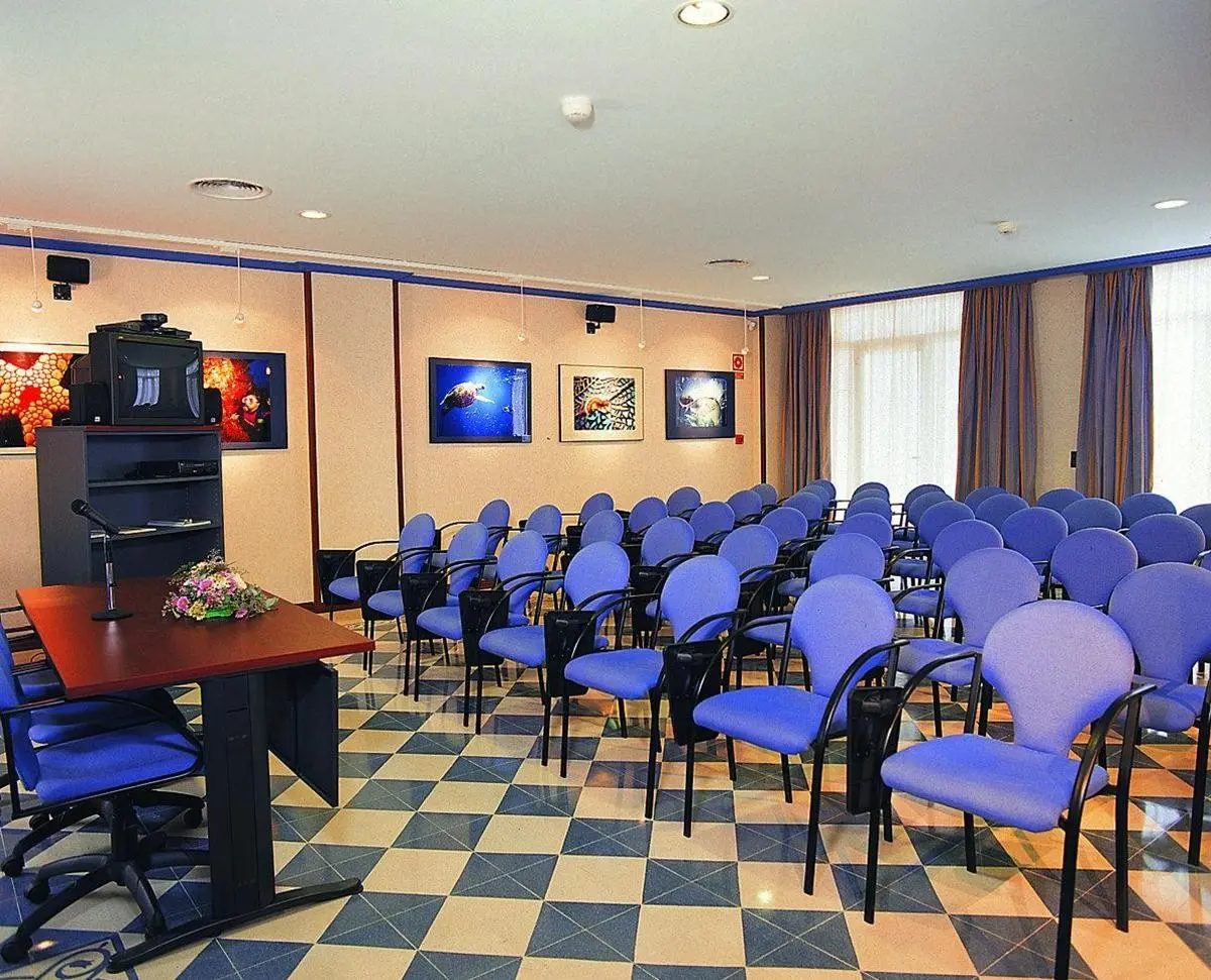 Hotel Reveron Plaza — LABRANDA REVERON PLAZA