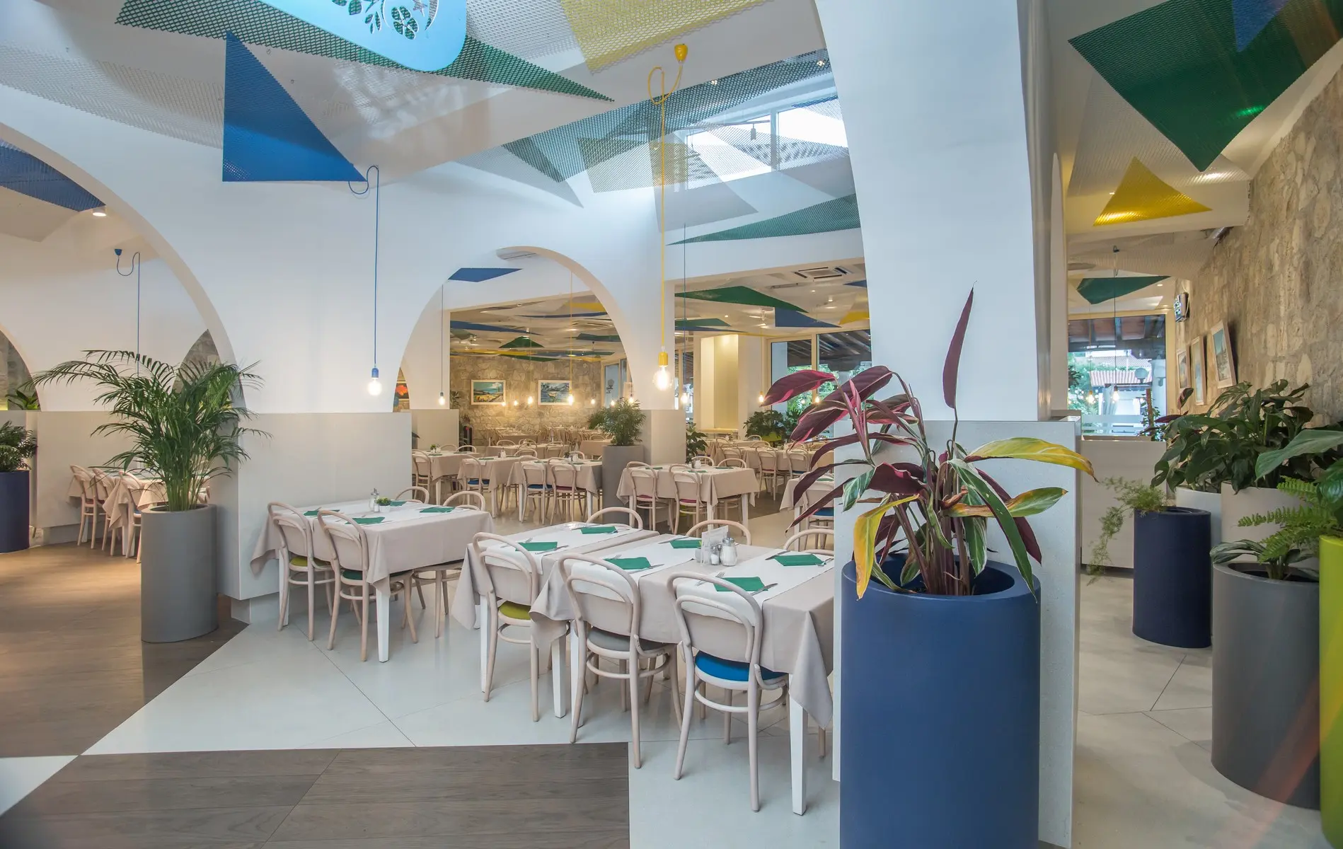 Hotel Slovenska Plaza LUX 4* — SLOVENSKA PLAZA LUX