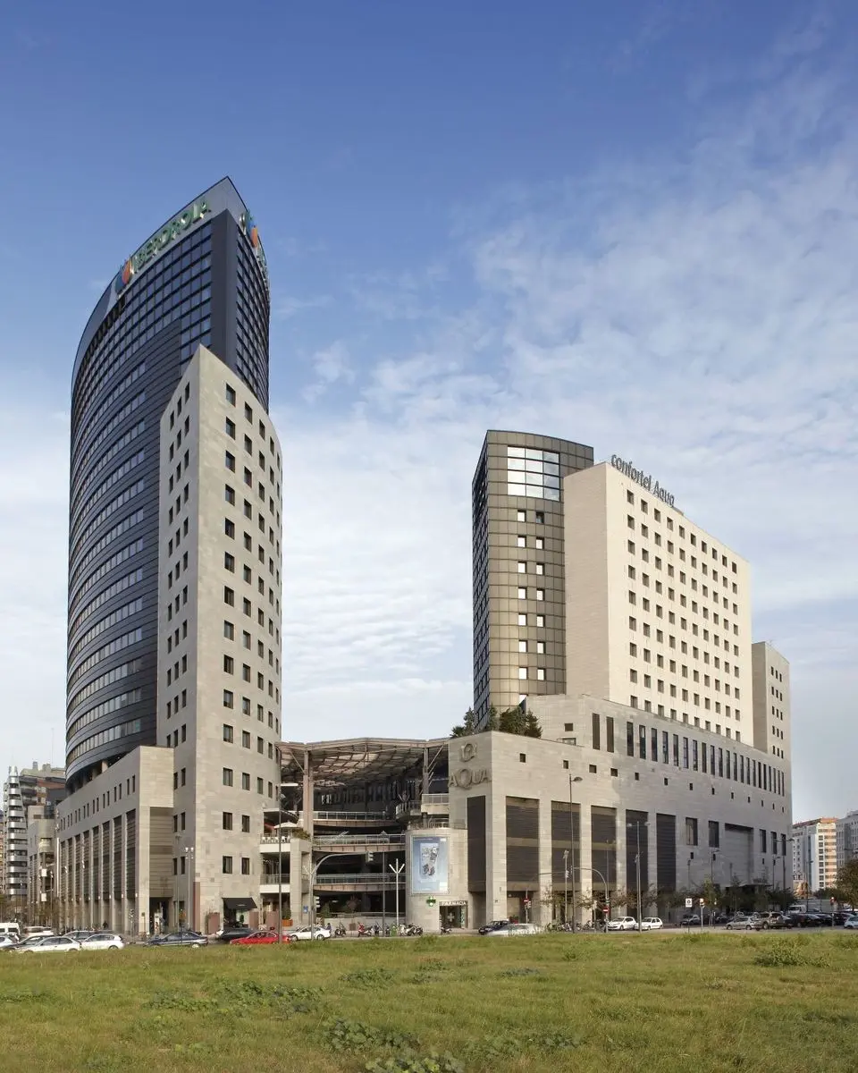 Ilunion Aqua 4 — ILUNION AQUA 4