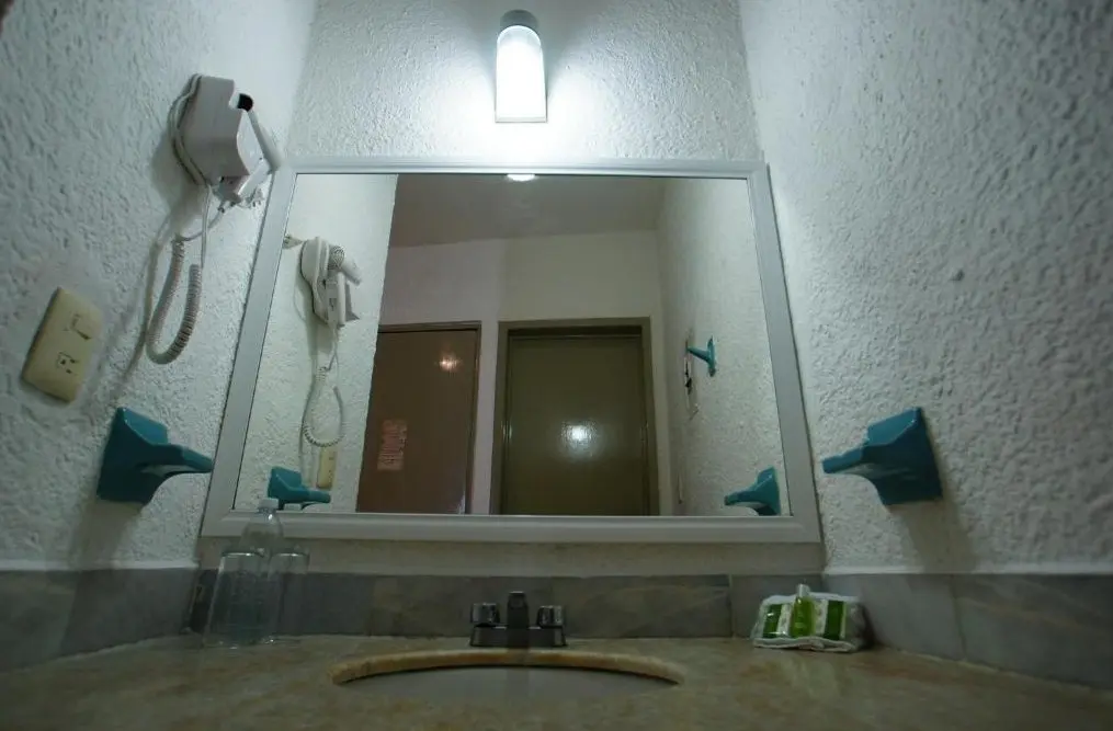 Imperial Las Perlas — IMPERIAL LAS PERLAS