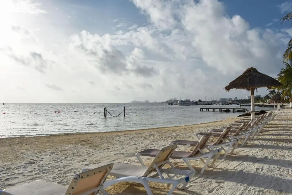 Imperial Las Perlas — IMPERIAL LAS PERLAS