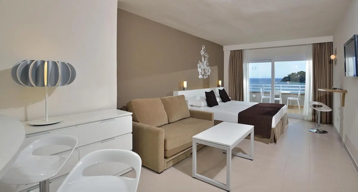 INNSiDE by Melia Wave Calvia (ex Sol Wave House) — INNSIDE BY MELIA WAVE CALVIA (EX SOL WAVE HOUSE)