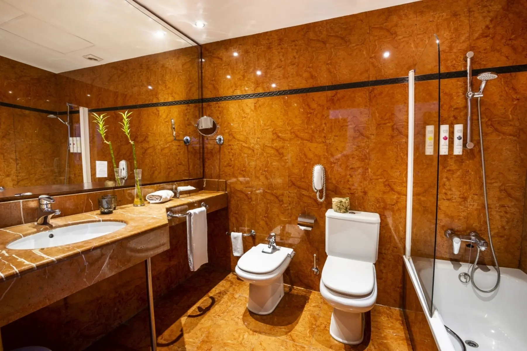 Innside Valencia Oceanic — INNSIDE VALENCIA OCEANIC