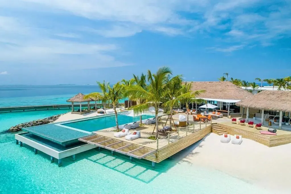 Hotel InterContinental Maldives Maamunagau Resort