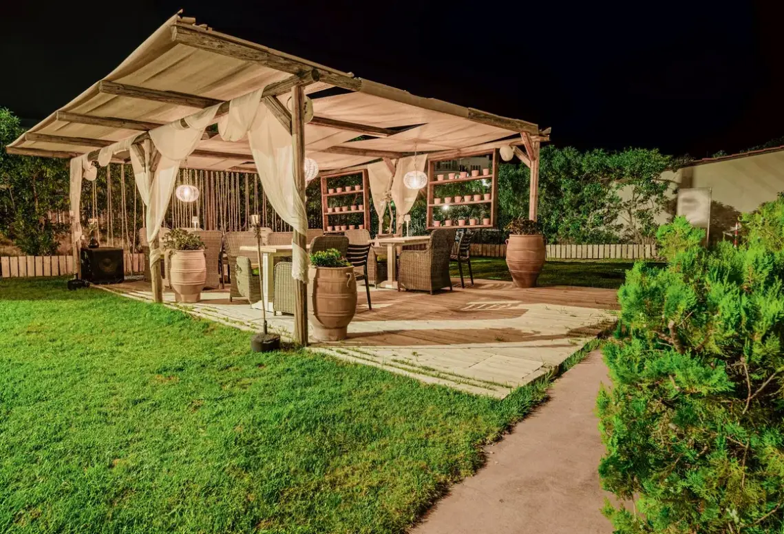 Restauracja i jedzenie w hotelu Iphigenia Mythic Retreat