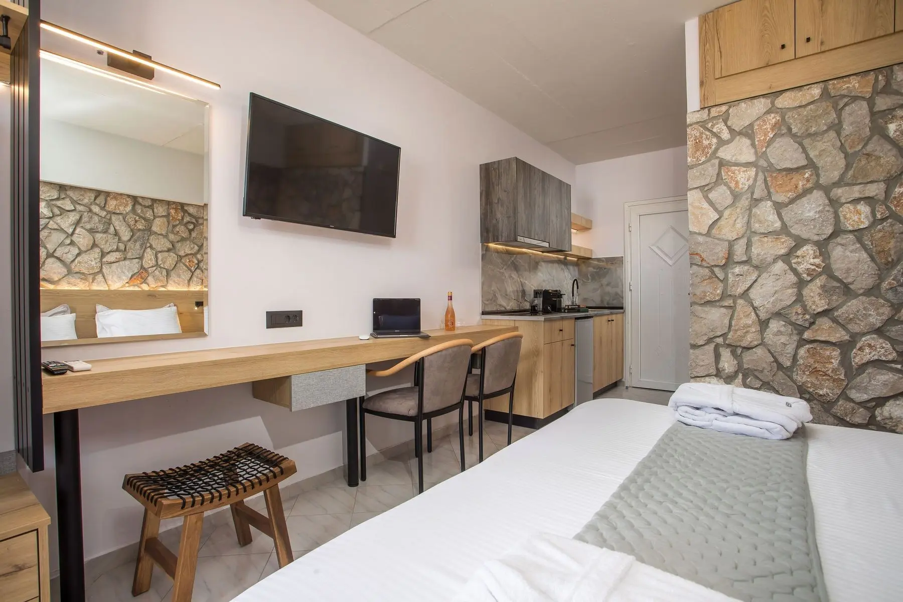 Jimmys Garden — JIMMYS GARDEN