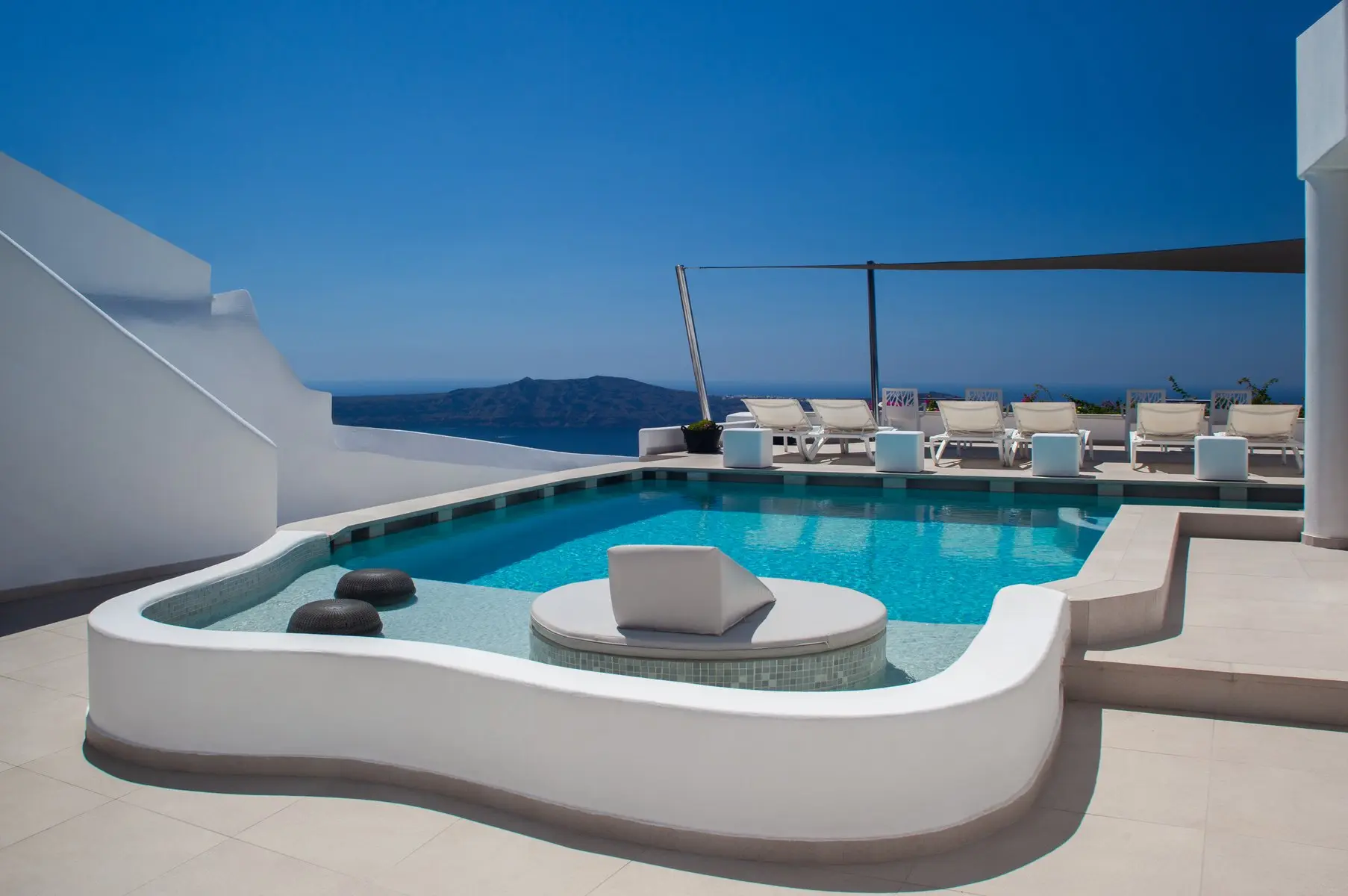 Kasimatis by La Perla (ex Kasimatis Suites) — KASIMATIS BY LA PERLA (EX KASIMATIS SUITES)