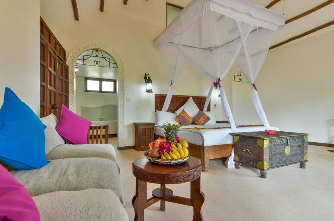 Kena Beach Hotel — KENA BEACH HOTEL