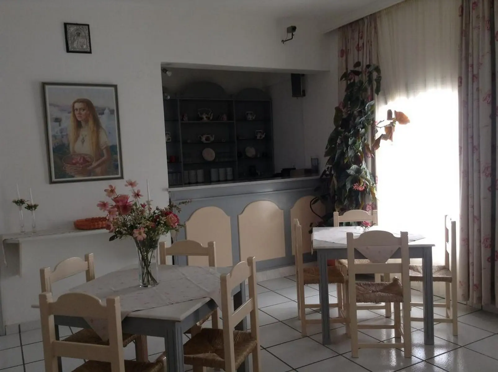 King Thiras Hotel — KING THIRAS