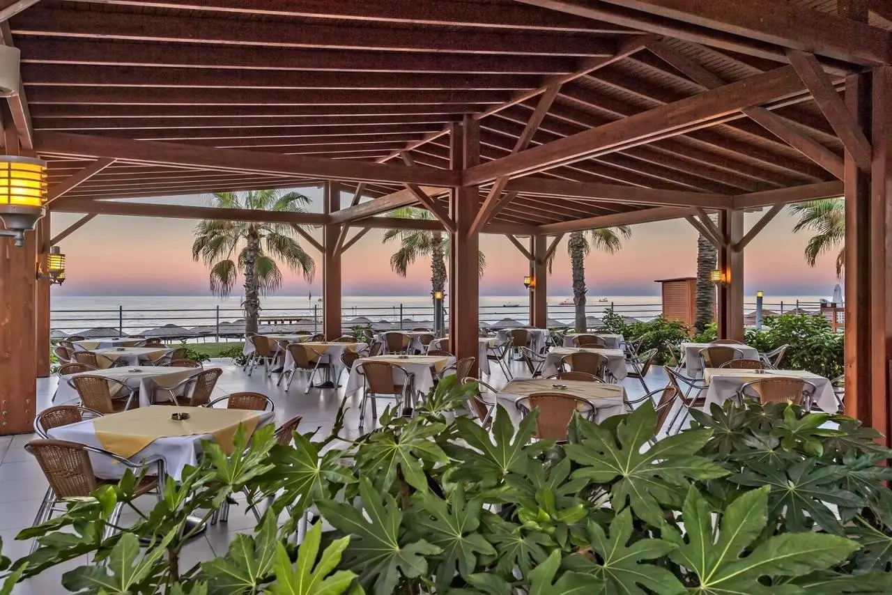 Kirman Sidera Luxury & Spa — KIRMAN SIDERA LUXURY & SPA