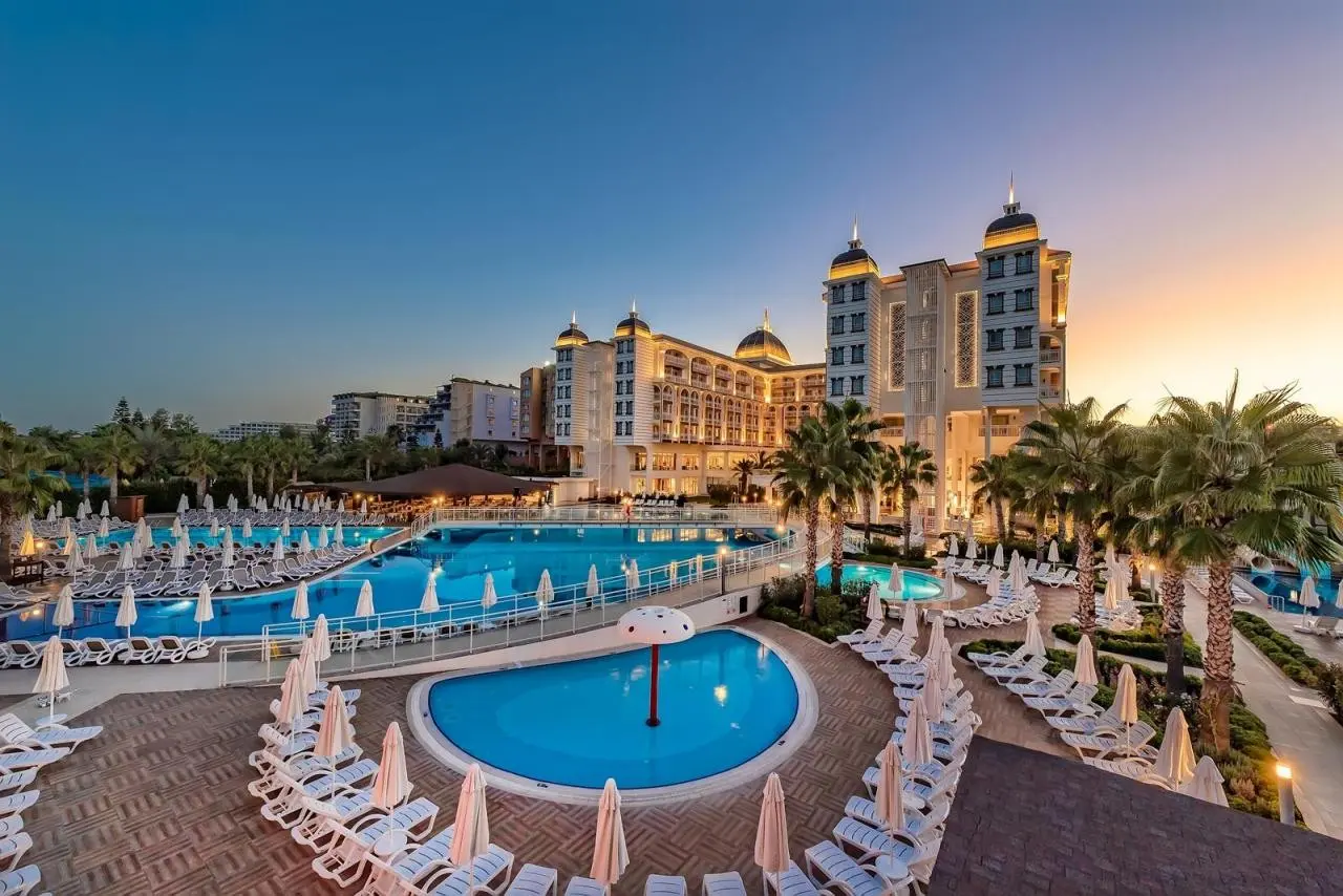 Kirman Sidera Luxury & Spa — KIRMAN SIDERA LUXURY & SPA