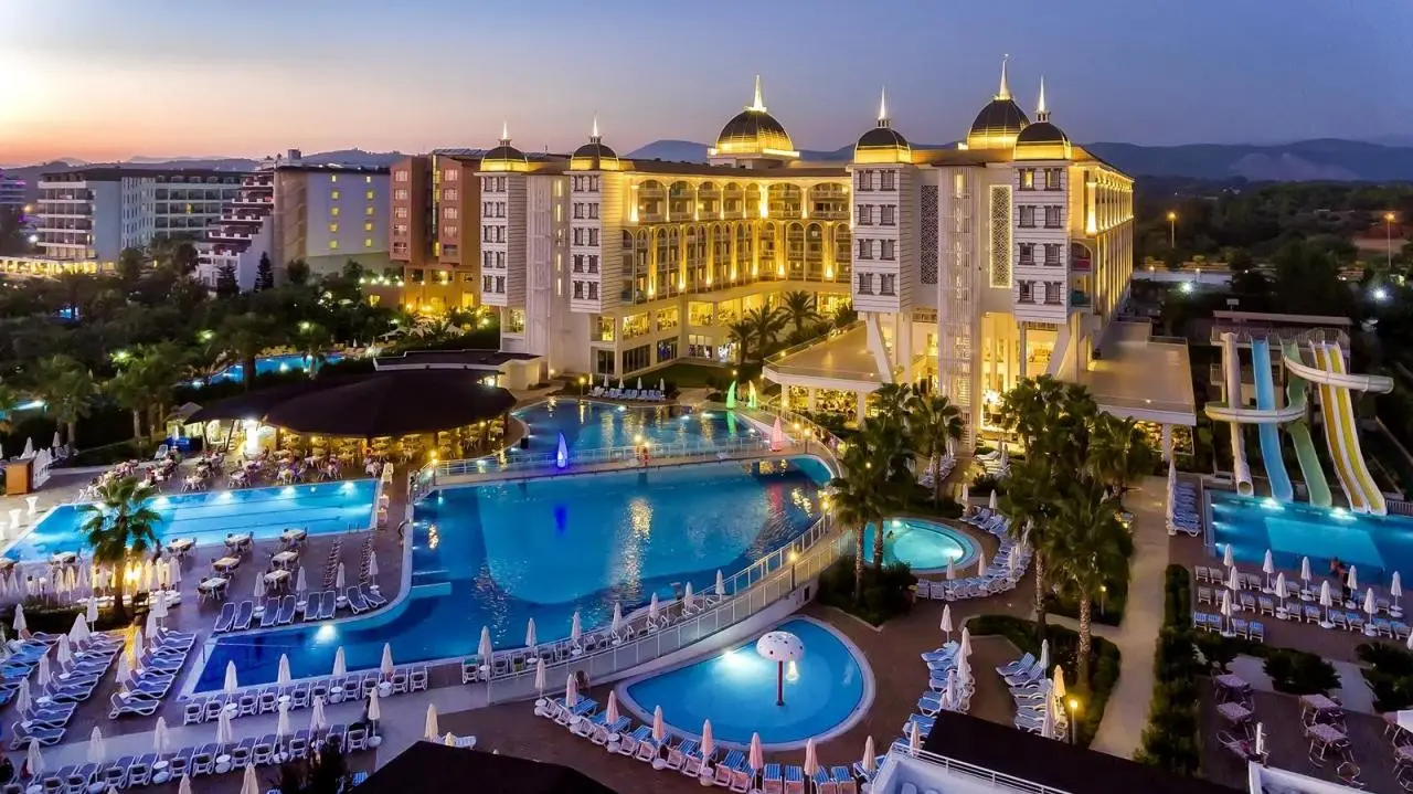 Kirman Sidera Luxury & Spa — KIRMAN SIDERA LUXURY & SPA