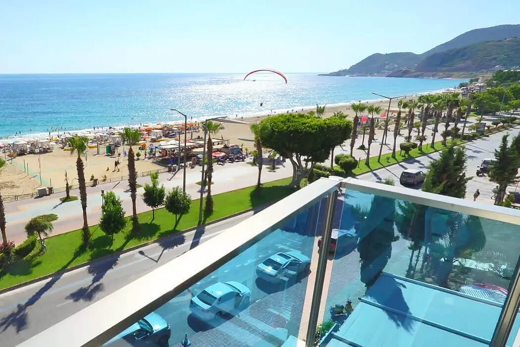 Kleopatra Life — KLEOPATRA LIFE