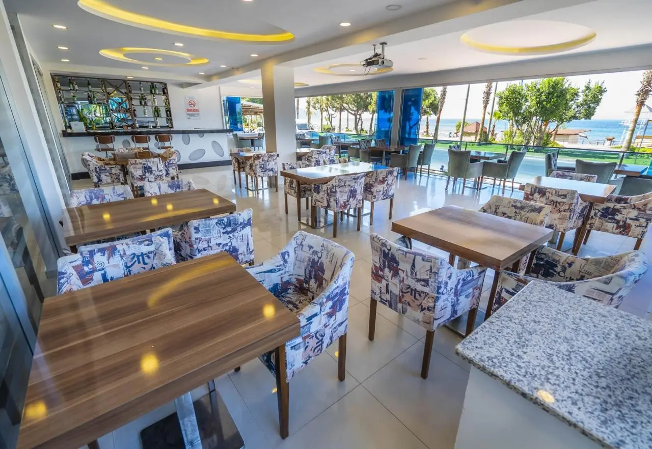 Kleopatra Life — KLEOPATRA LIFE