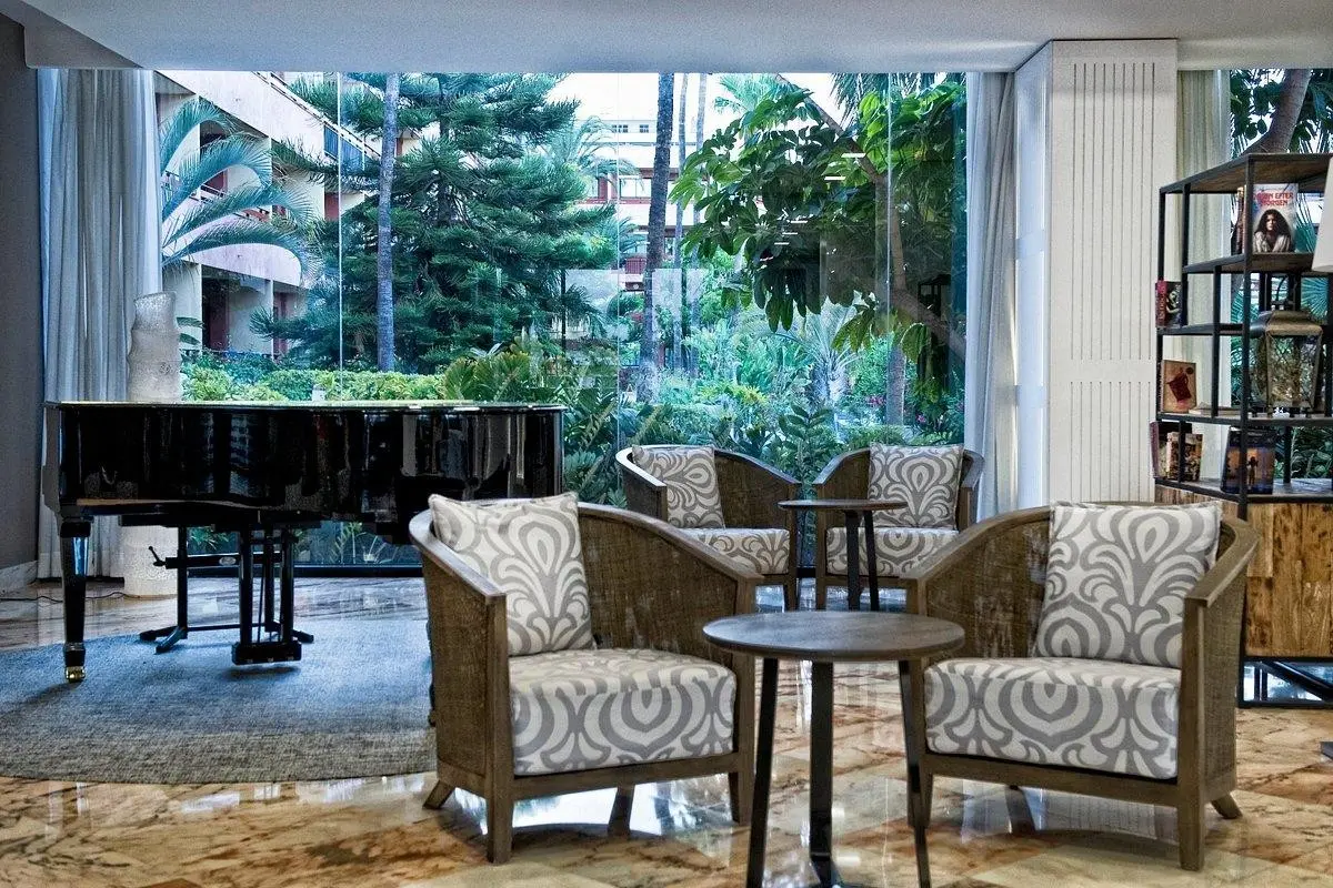 La Siesta — LA SIESTA