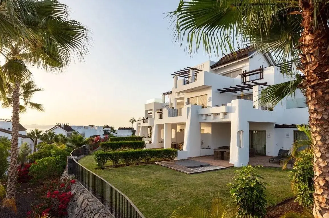 Las Terrazas De Abama Suites — LAS TERRAZAS DE ABAMA SUITES