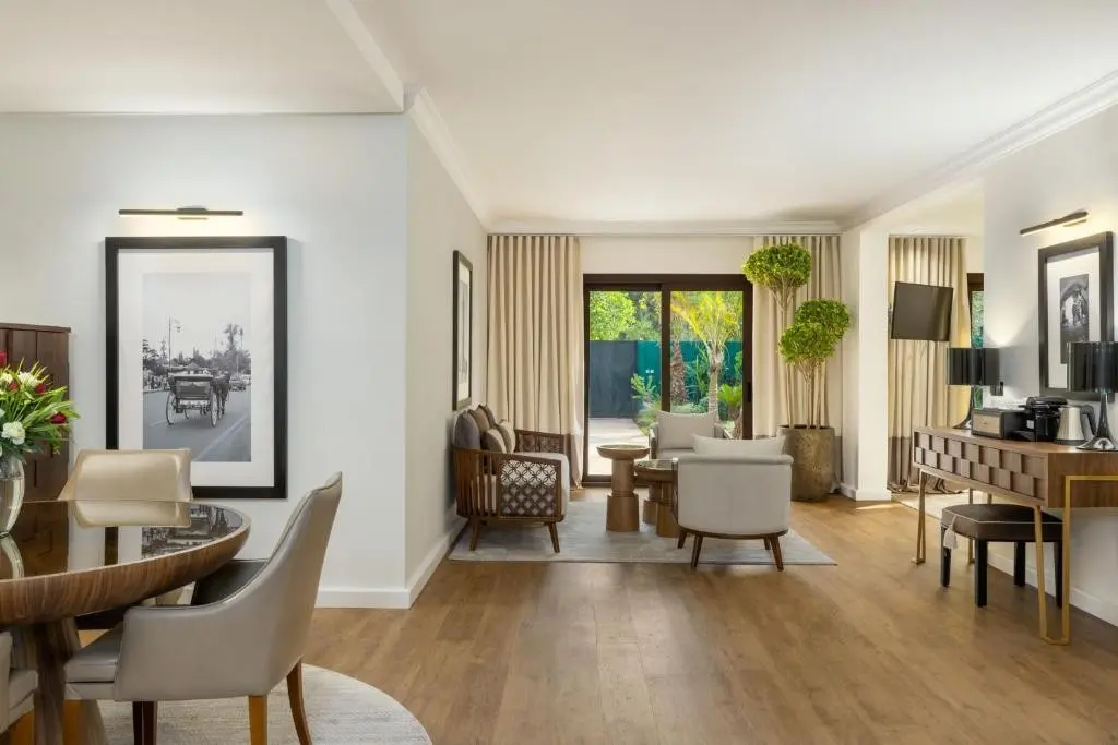 Le Meridien Nfis — LE MERIDIEN NFIS