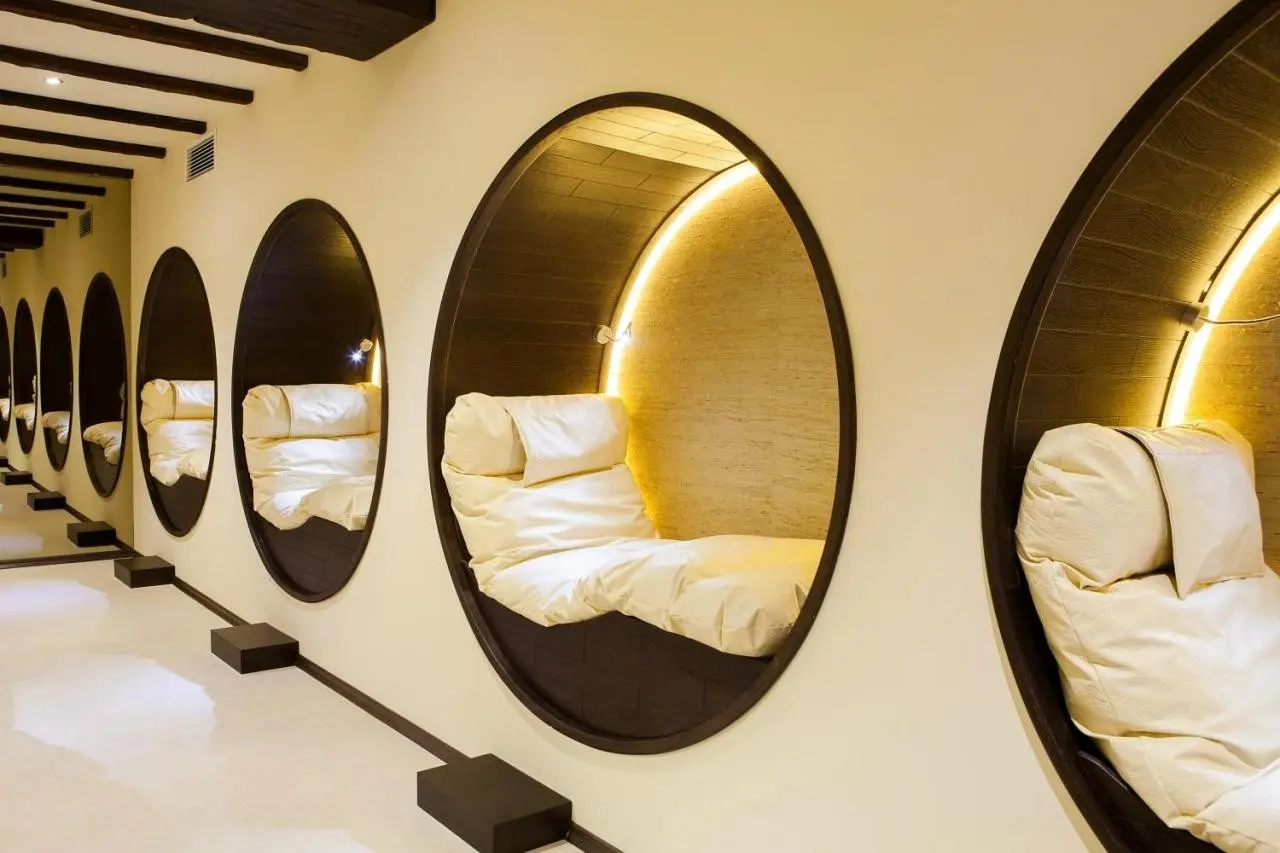 Lion Borovets — LION BOROVETS