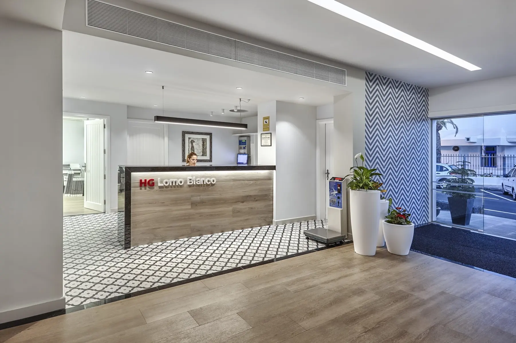 Lomo Blanco — LOMO BLANCO