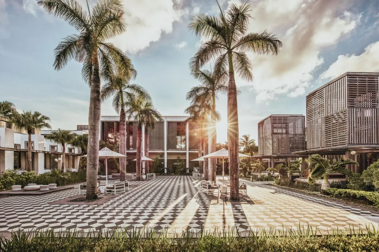 Long Beach A Sun Resort — LONG BEACH A SUN RESORT