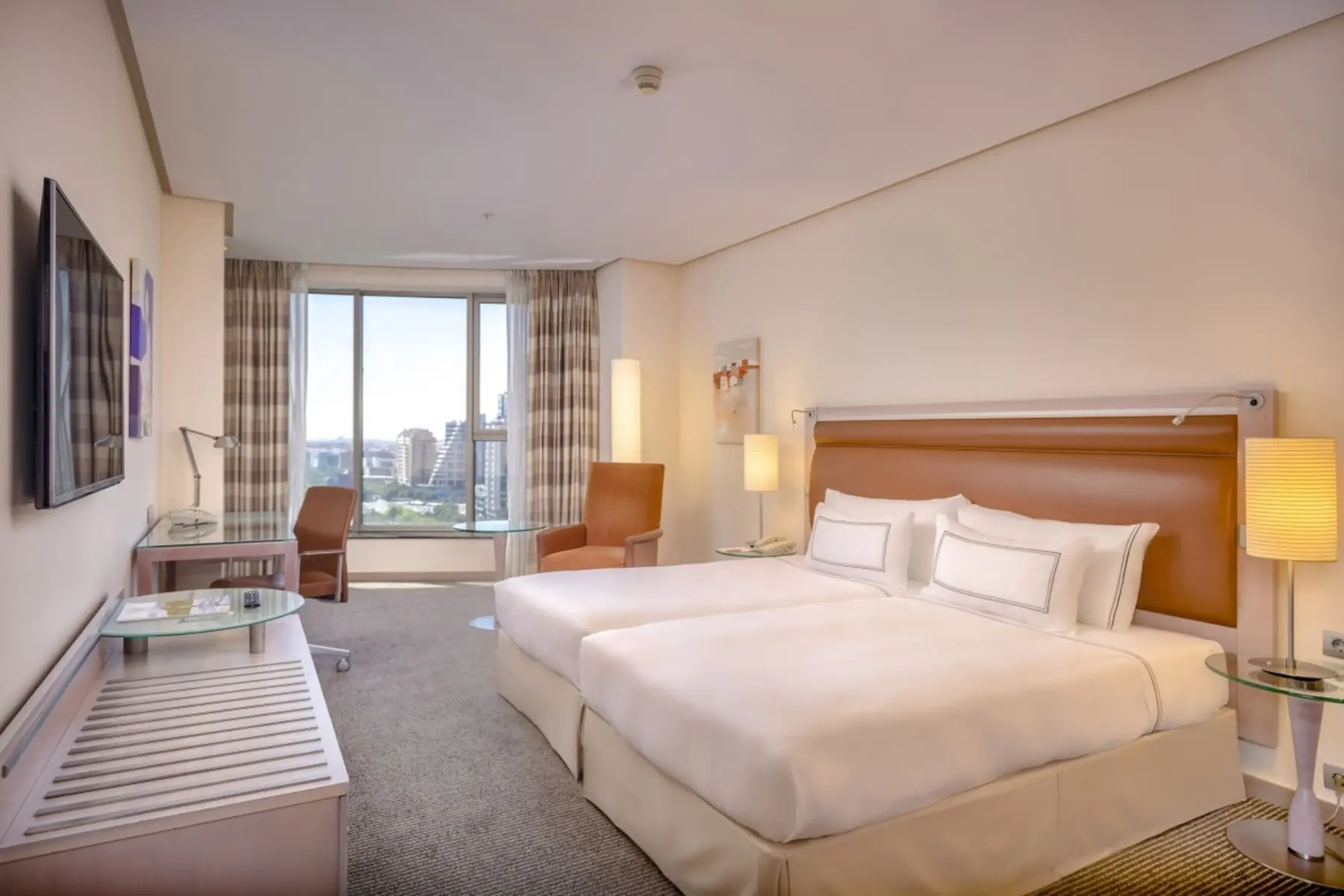 Melia Valencia — MELIA VALENCIA